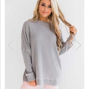 Mono B simple Sunday pullover